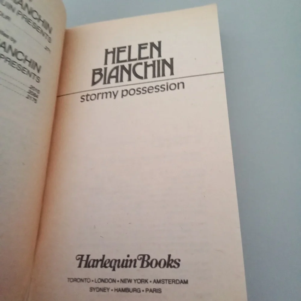 Stormy Possession Helen Bianchin Harlequin Presents 289 Vintage 1979 Paperback